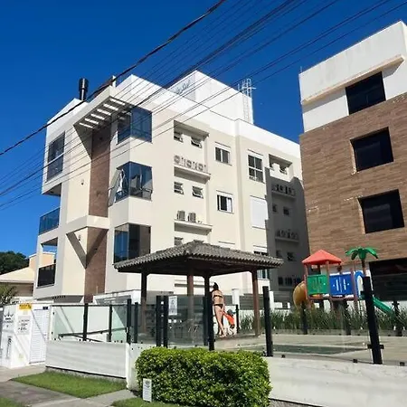 Apto Em Palmas, 02 Quartos, Sendo 01 Suite Governador Celso Ramos Exterior photo